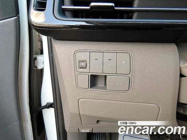 Hyundai Staria — Фото автомобиля 8