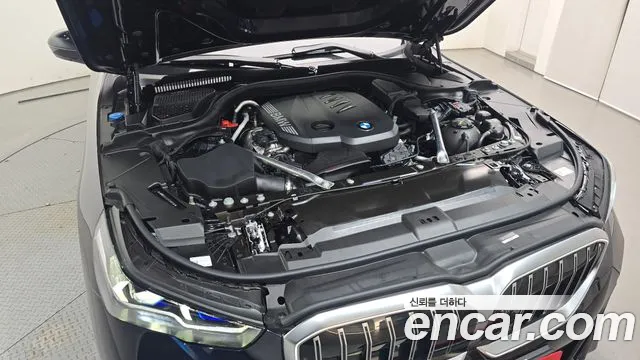 BMW 5-Series 5 серия (G60) 523d M Sport — Фото автомобиля 6