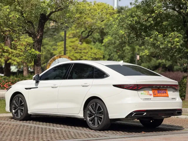 Chery Arrizo 8 PRO — Фото автомобиля 8