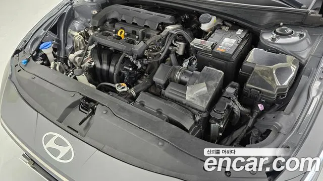 Hyundai Avante — Фото автомобиля 6