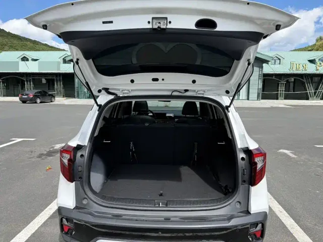 Kia Seltos — Фото автомобиля 9