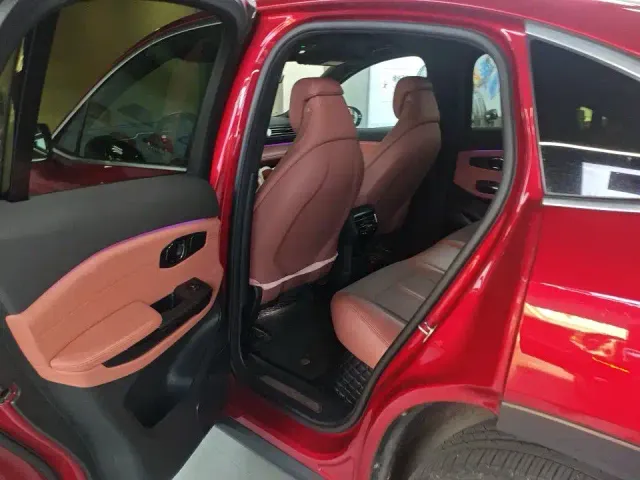 Nio EC6 — Фото автомобиля 7