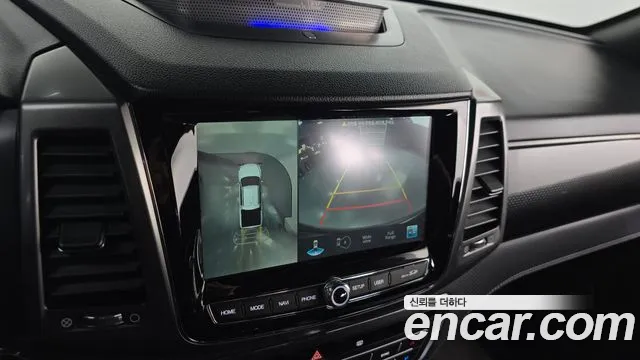 KG_Mobility_Ssangyong Rexton Новый Rexton Sport Khan Дизель 2.2 4WD — Фото автомобиля 16