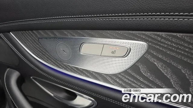 Mercedes-Benz AMG GT 4 двери 43 4MATIC+ — Фото автомобиля 14