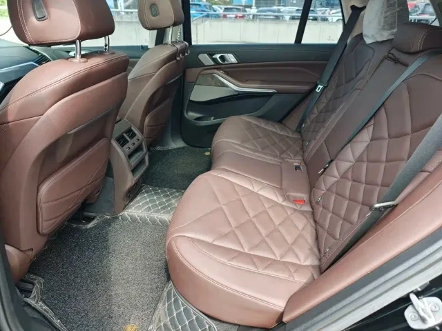 BMW X5 — Фото автомобиля 8