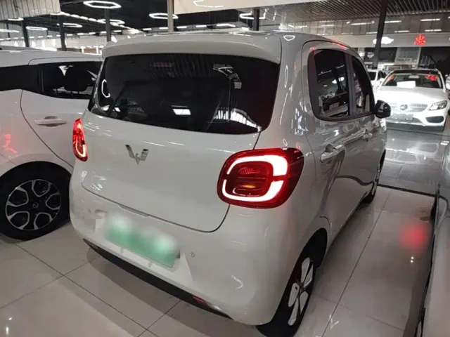 Wuling Hongguang Mini EV — Фото автомобиля 6