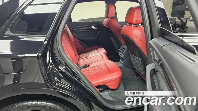 Audi SQ5 FY — Фото автомобиля 11