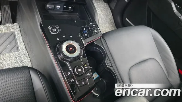 Kia Sportage Sportage 5-е поколение Бензин 1.6 турбо 2WD — Фото автомобиля 9