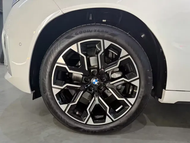 BMW X3 — Фото автомобиля 7