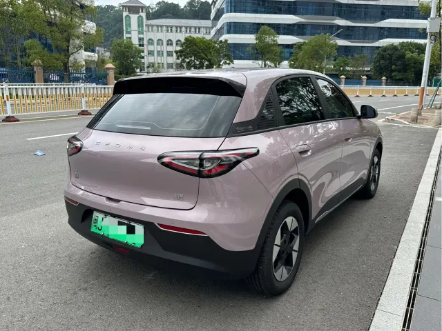 Geely Starry Wish — Фото автомобиля 5