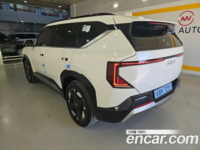 Kia EV5 — Фото автомобиля 4