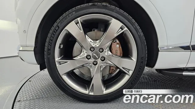 Genesis GV80 3.5T Бензин AWD — Фото автомобиля 5