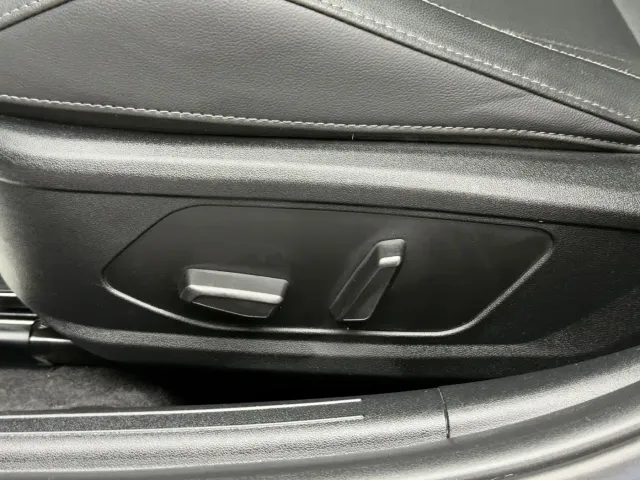 Hyundai Elantra — Фото автомобиля 19