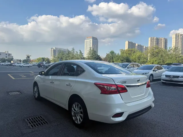 Nissan Sylphy — Фото автомобиля 12