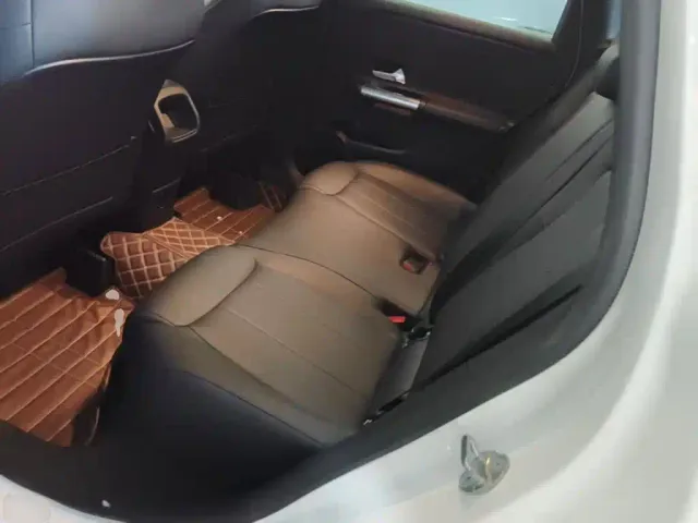 Mercedes-Benz B-Class — Фото автомобиля 16