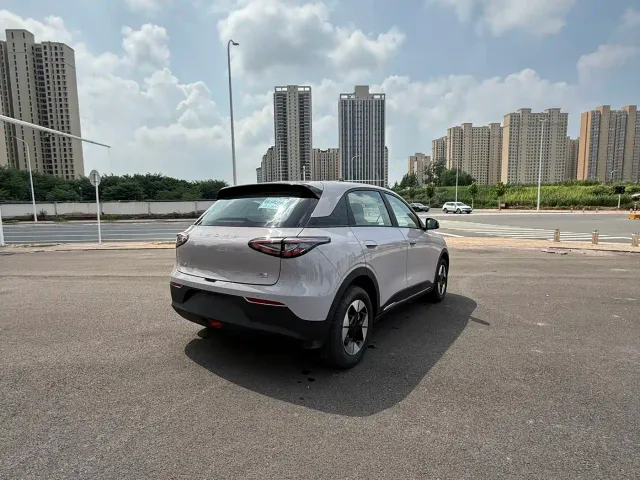 Geely Starry Wish — Фото автомобиля 4