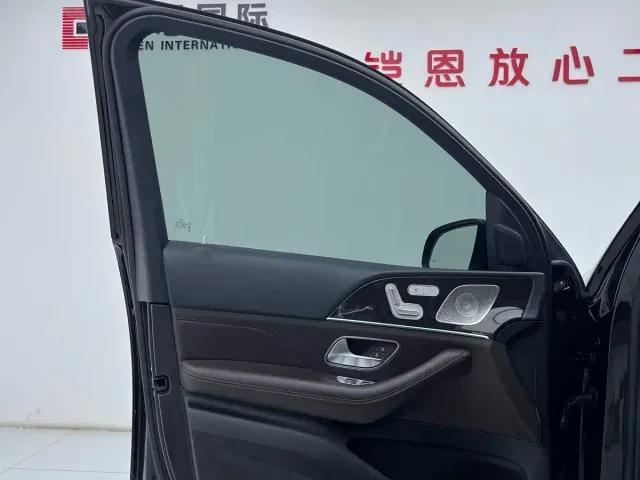 Mercedes-Benz GLE-Class — Фото автомобиля 15