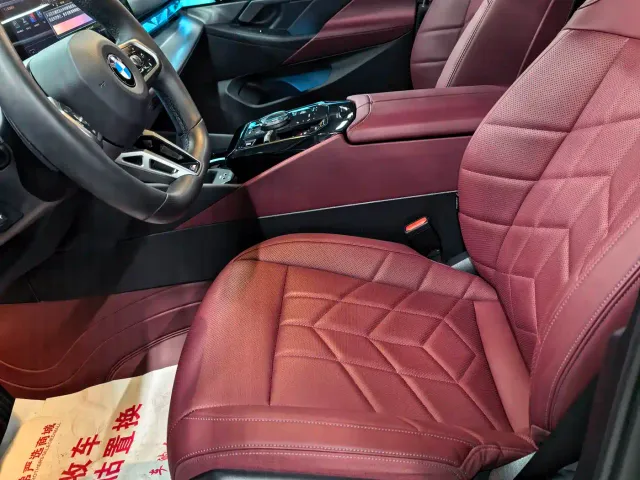 BMW 5 Series — Фото автомобиля 4
