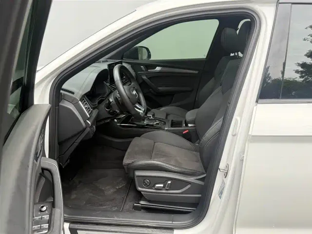Audi Q5L Sportback — Фото автомобиля 25