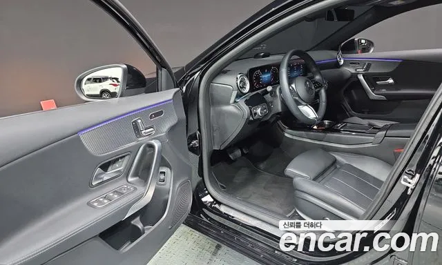 Mercedes-Benz A-Class W177 — Фото автомобиля 15
