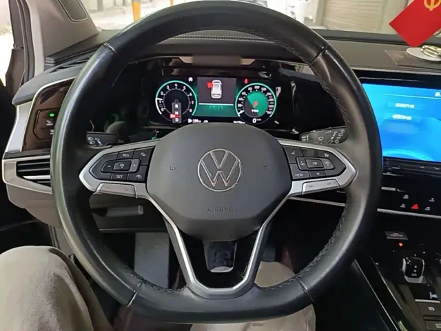 Volkswagen Talagon — Фото автомобиля 10
