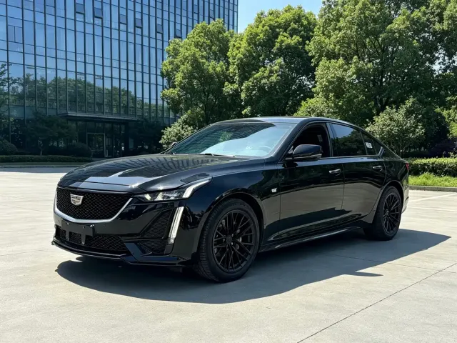 Cadillac CT5 — Фото автомобиля 3