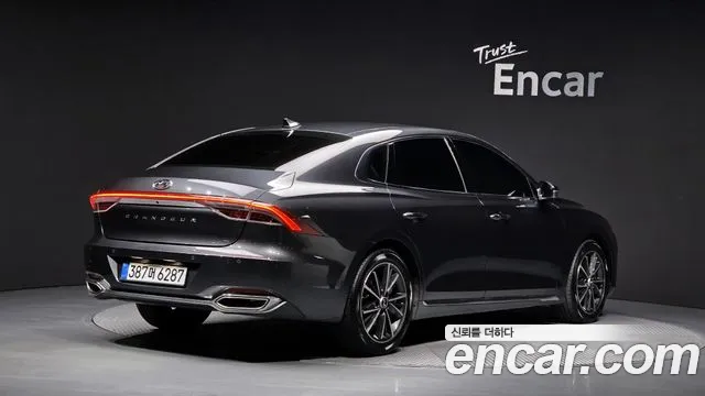 Hyundai Grandeur New — Фото автомобиля 2