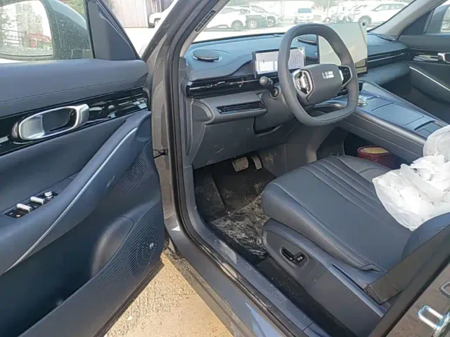 Geely Galaxy E5 — Фото автомобиля 15