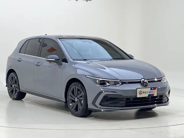 Volkswagen Golf — Фото автомобиля 3