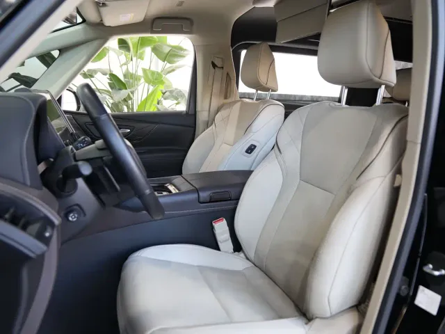 Toyota Alphard — Фото автомобиля 8
