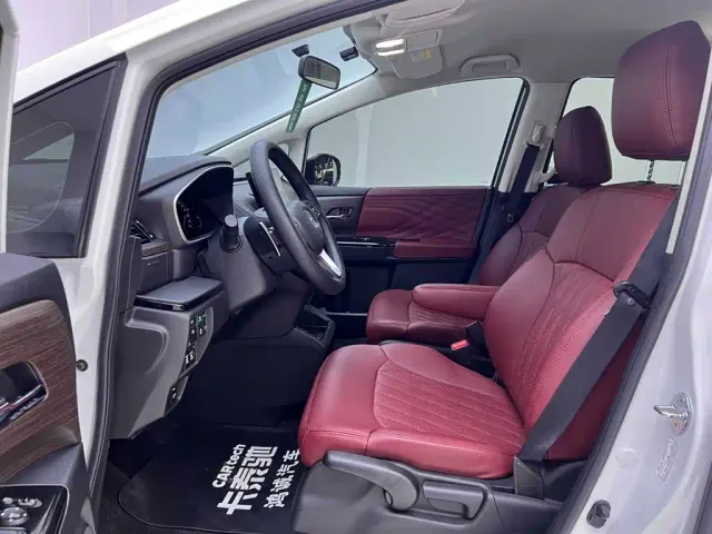 Honda Odyssey — Фото автомобиля 14