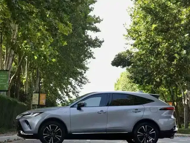 Toyota Venza — Фото автомобиля 4