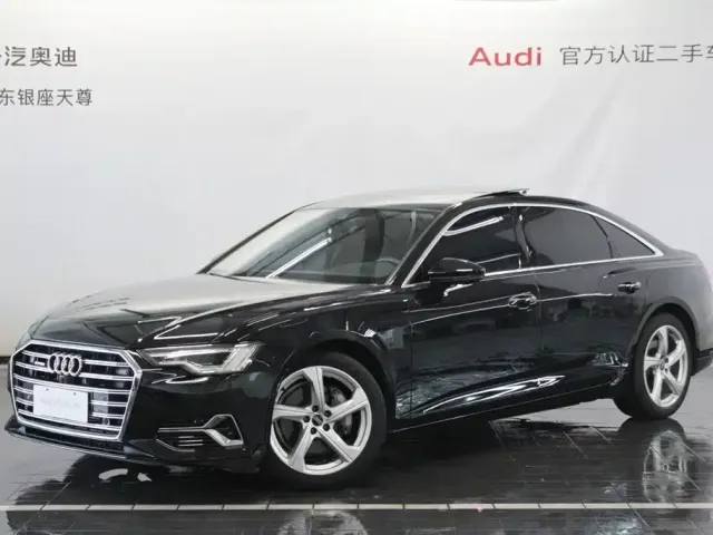Фотография автомобиля — Audi A6L