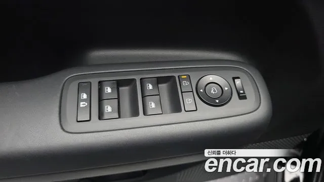 Hyundai Santafe Santa Fe (MX5) Бензин 2.5T 2WD — Фото автомобиля 30