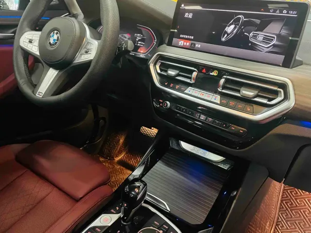 BMW X3 — Фото автомобиля 16