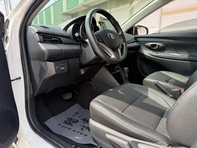 Toyota Vios — Фото автомобиля 10