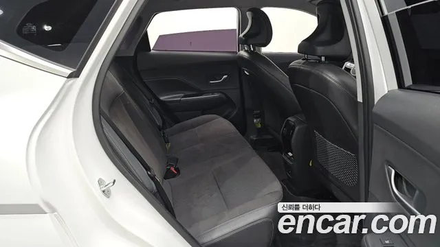 Hyundai Kona SX2 — Фото автомобиля 18