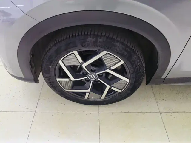 BYD Yuan PLUS — Фото автомобиля 22