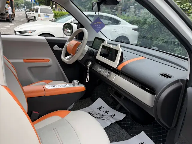 Changan Lumin — Фото автомобиля 8