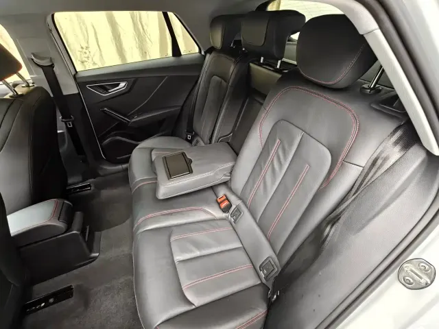 Audi Q2L — Фото автомобиля 16