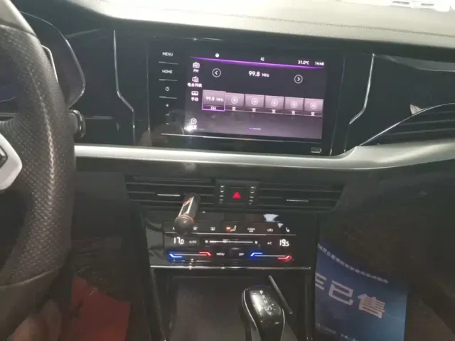 Volkswagen Passat — Фото автомобиля 12