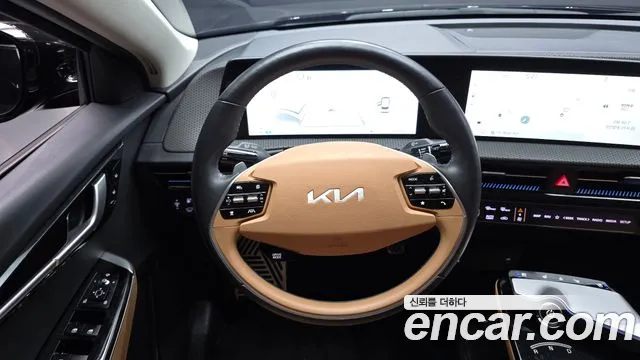 Kia EV6 — Фото автомобиля 13
