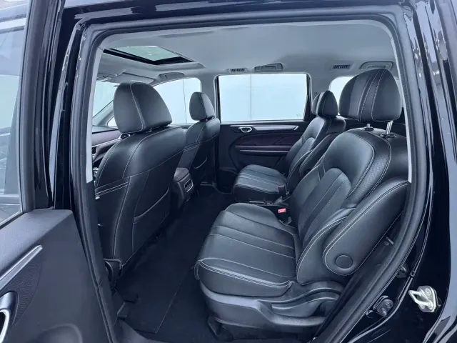 GAC Trumpchi M6 — Фото автомобиля 12