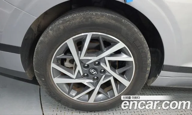 Hyundai Grandeur GN7 — Фото автомобиля 5