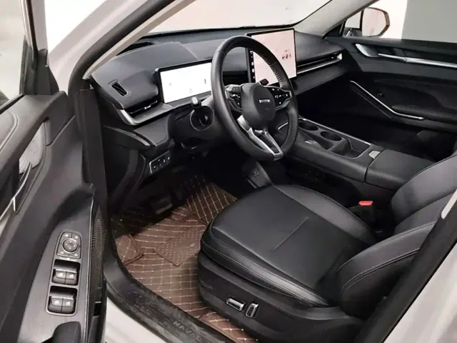 Haval H6 — Фото автомобиля 15