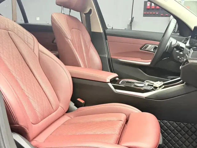 BMW 3 Series — Фото автомобиля 11