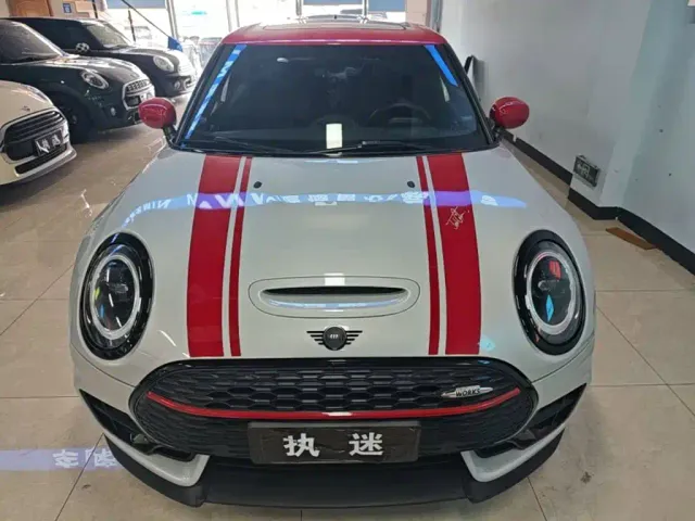 MINI JCW CLUBMAN — Фото автомобиля 2