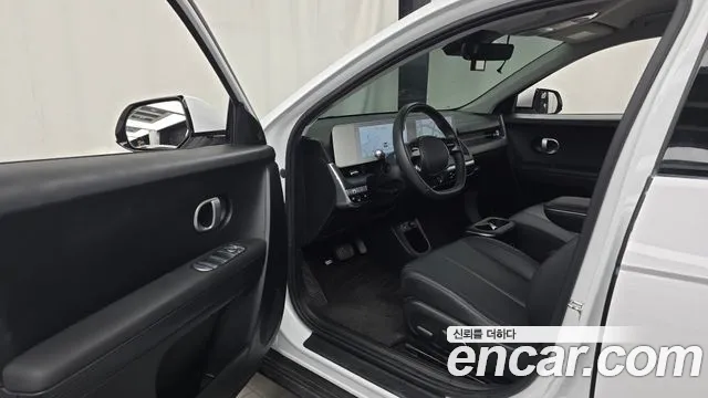 Hyundai Ioniq 5 — Фото автомобиля 10