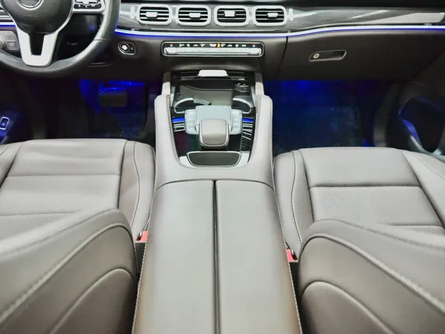 Mercedes-Benz GLE-Class — Фото автомобиля 10