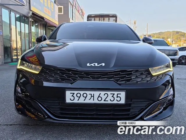 Kia K5 — Фото автомобиля 2